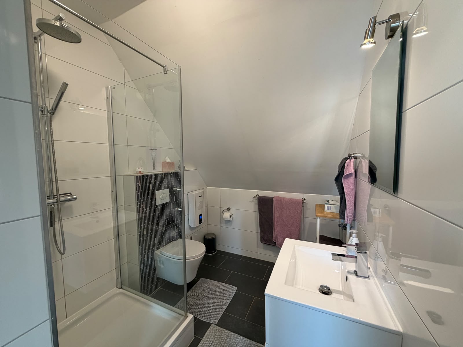 Badezimmer DG Wohnung